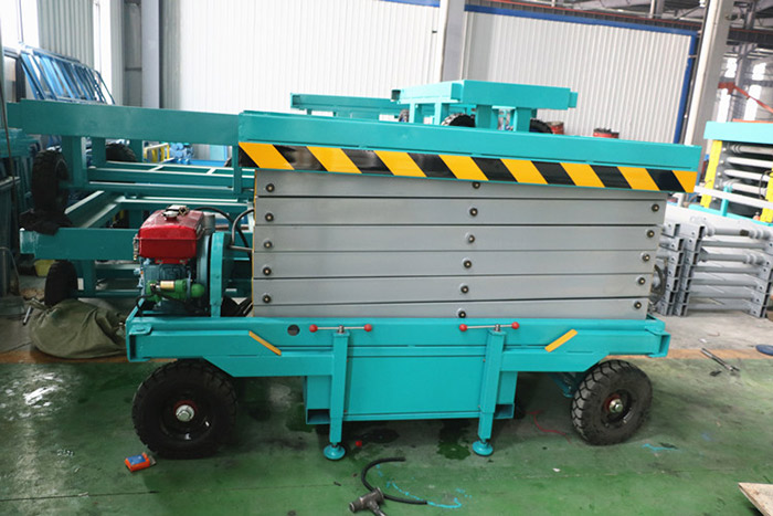 移动柴油机动力剪叉升降机