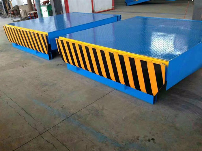 固定式液压登车桥